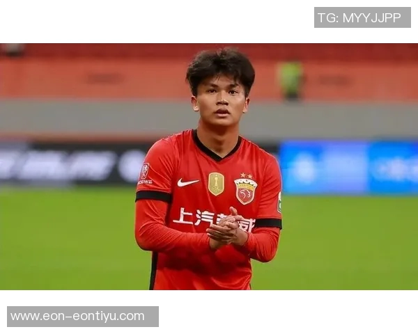 海港球员冯劲达成中国顶级联赛出场200场里程碑成为93年龄段第15位球员