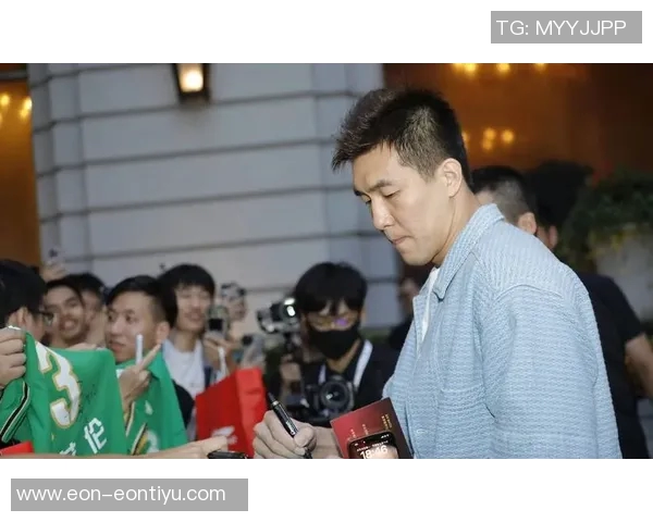 郭艾伦回应国青血书事件称当年并未考虑这些问题