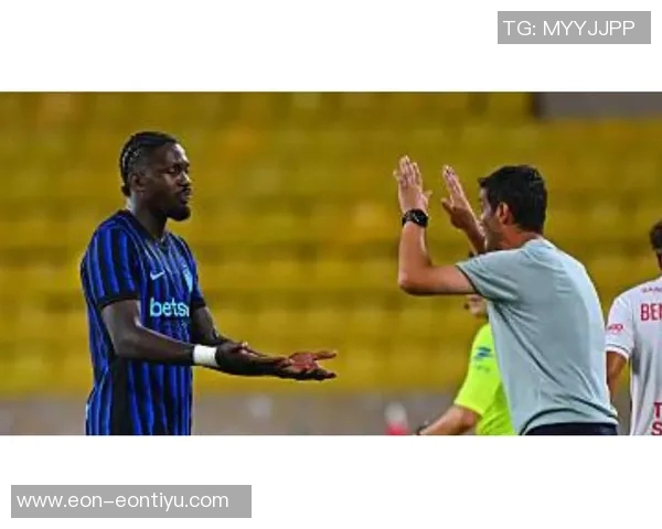 国米队医透露小图拉姆对罗马比赛出战希望渺茫但仍不放弃希望 国米队医透露小图拉姆对罗马比赛出战希望渺茫但仍不放弃希望