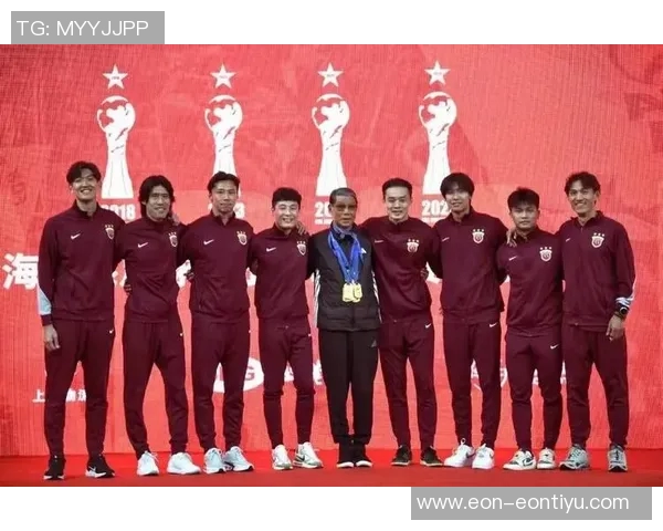 李新翔因伤未能入选U22国足西征阵容26名球员随队出发