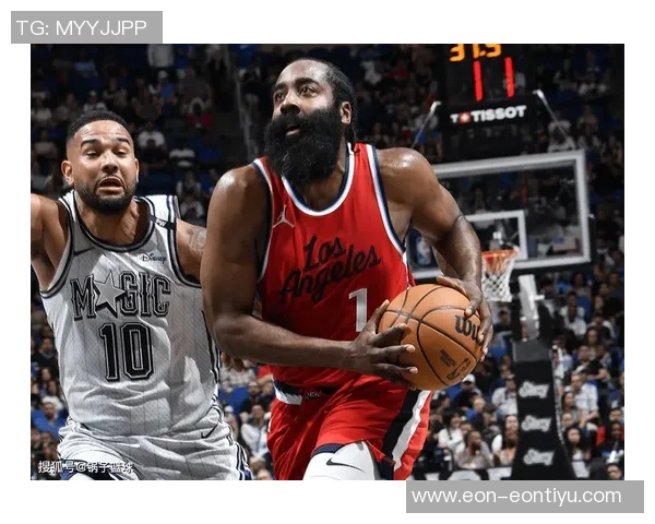 快船第三节发力哈登狂砍14分小卡贡献10分助队净胜11分