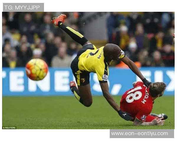 21岁凯恩欧联杯戴帽后意外当门将黄油手失误丢掉一球引热议