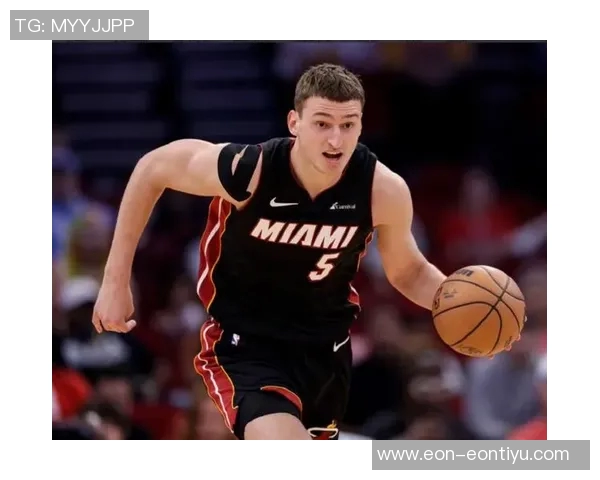 约维奇谈热火团队氛围强调相互鼓励共克难关